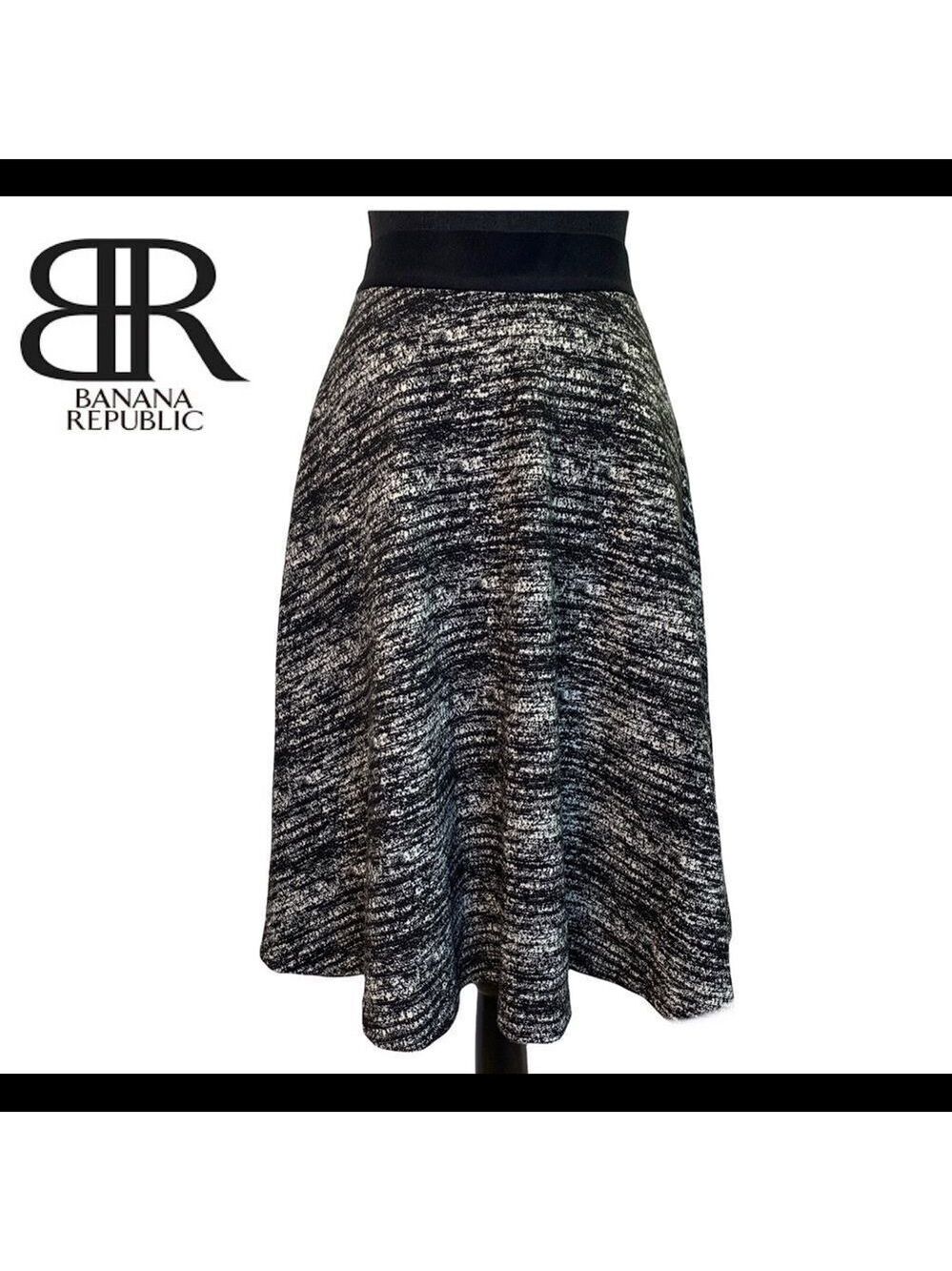 BANANA Republic NWOT black white circle skater skirt size 2